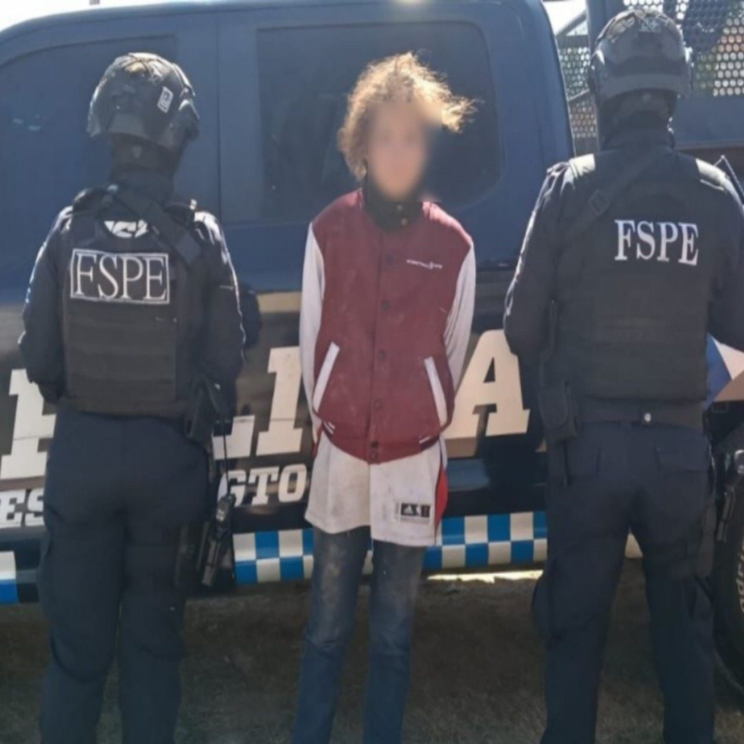 Detienen a Cuatro Personas con 2 Mil Dosis de Droga y un Auto Robado en San José Iturbide Guanajuato