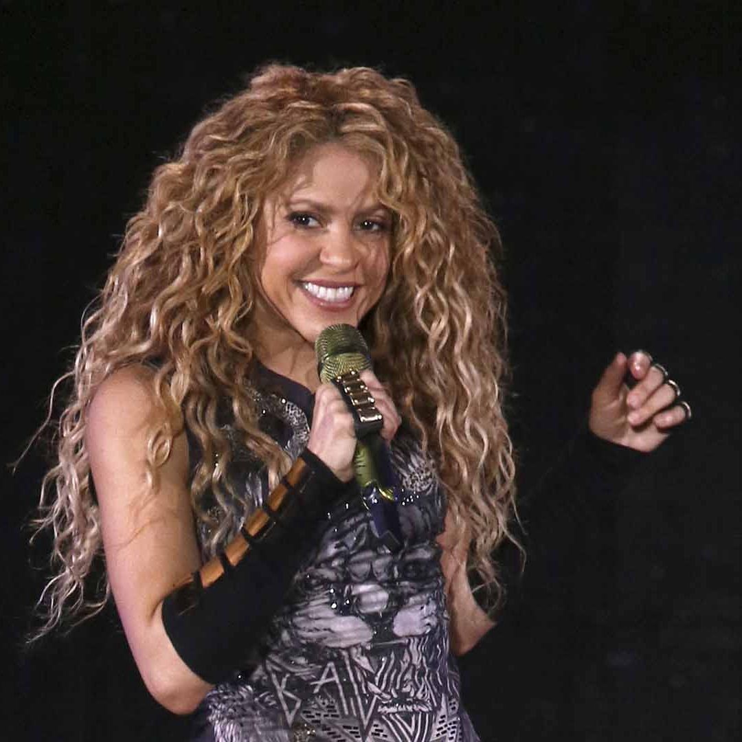 La cantante Shakira confió que el tiempo ayudará a superar las heridas abiertas por la separación del exfutbolista español, Gerard Piqué