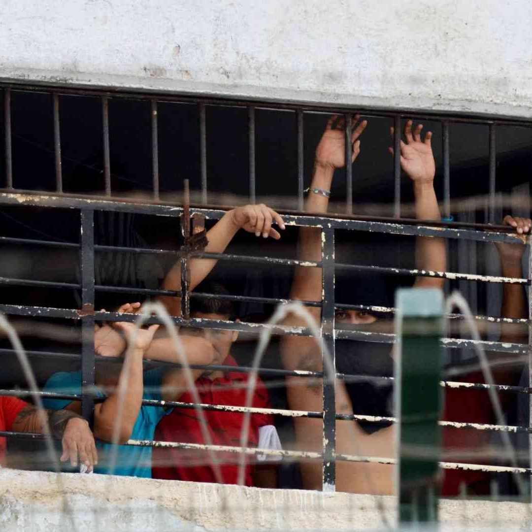 25 reos escaparon del penal de Ciudad Juárez