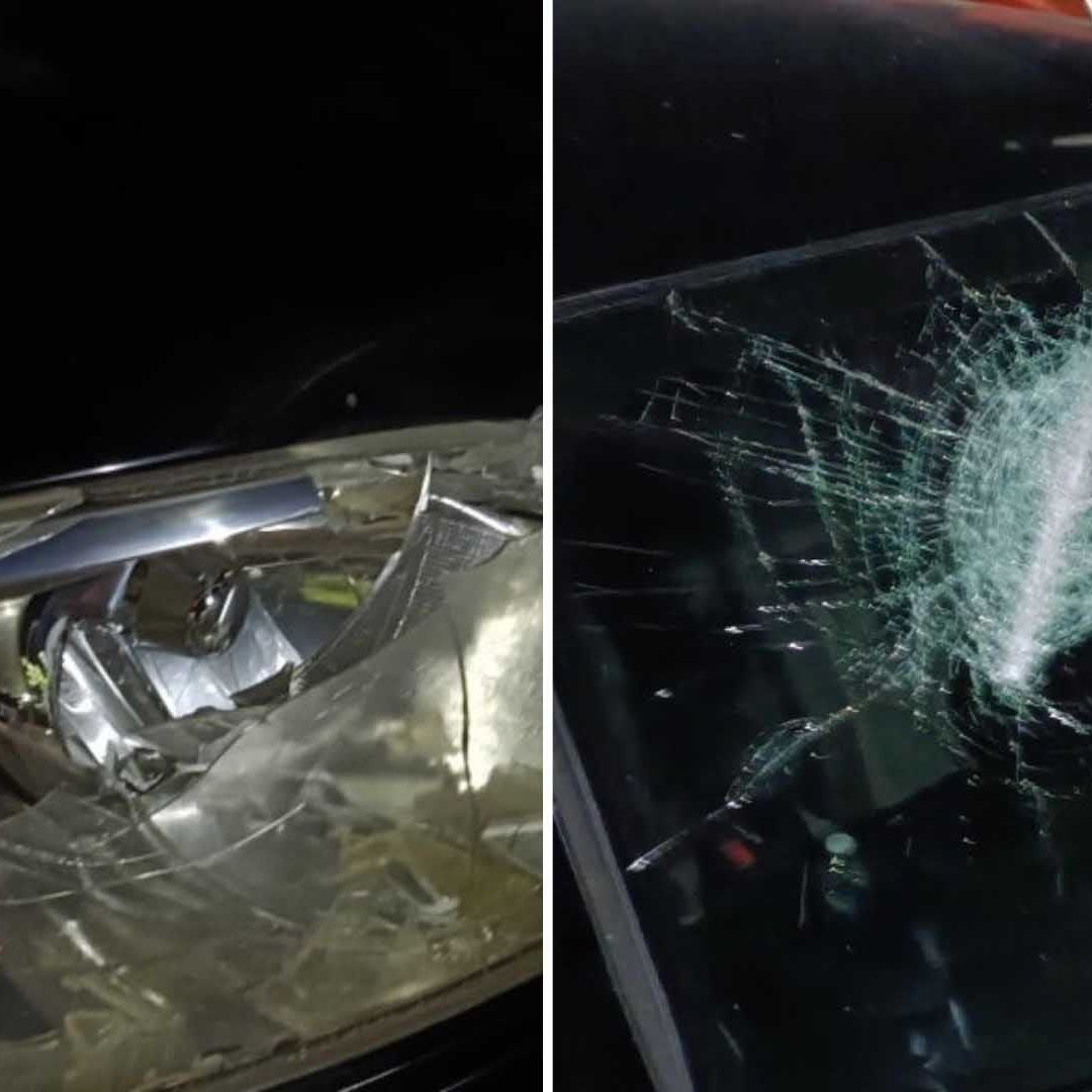Daños del ataque con machete al auto del reportero Omar Castro