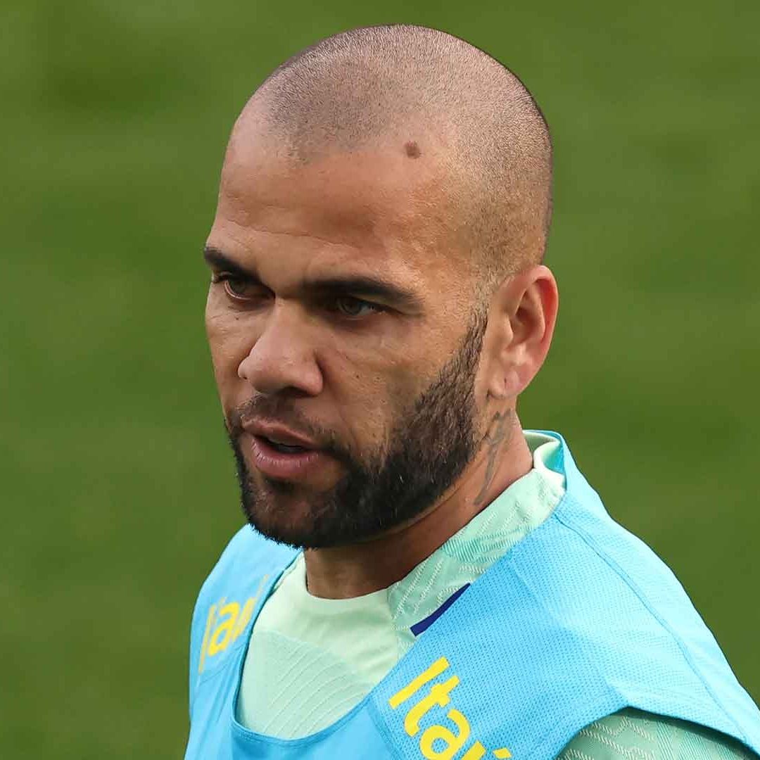 Investigan a Dani Alves por presunta agresión sexual