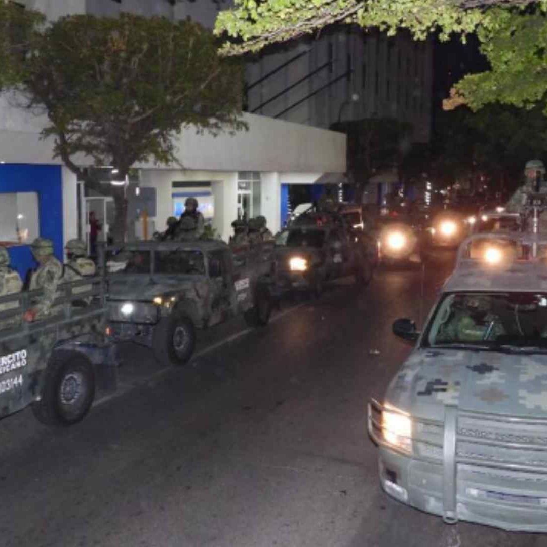Militares llegan a Culiacán, Sinaloa para reforzar la seguridad