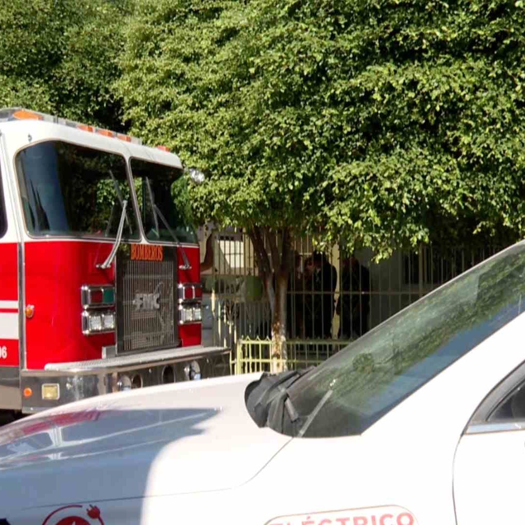 Rescatan a Adulta Mayor que Sufrió Lesión y Estaba Encerrada en su Domicilio en Hermosillo