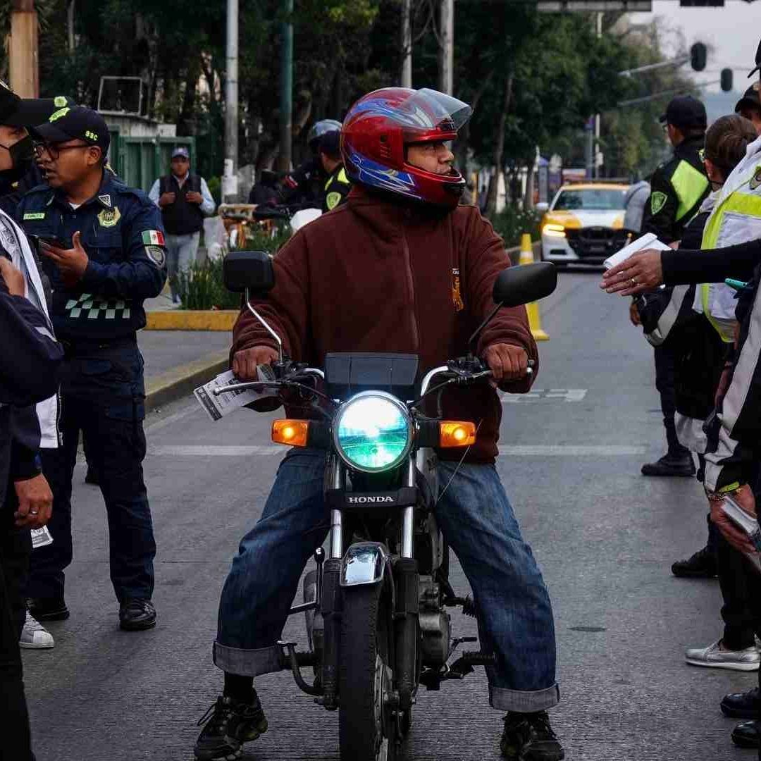 Insultar a un policía en la CDMX amerita una sanción y el pago de una multa