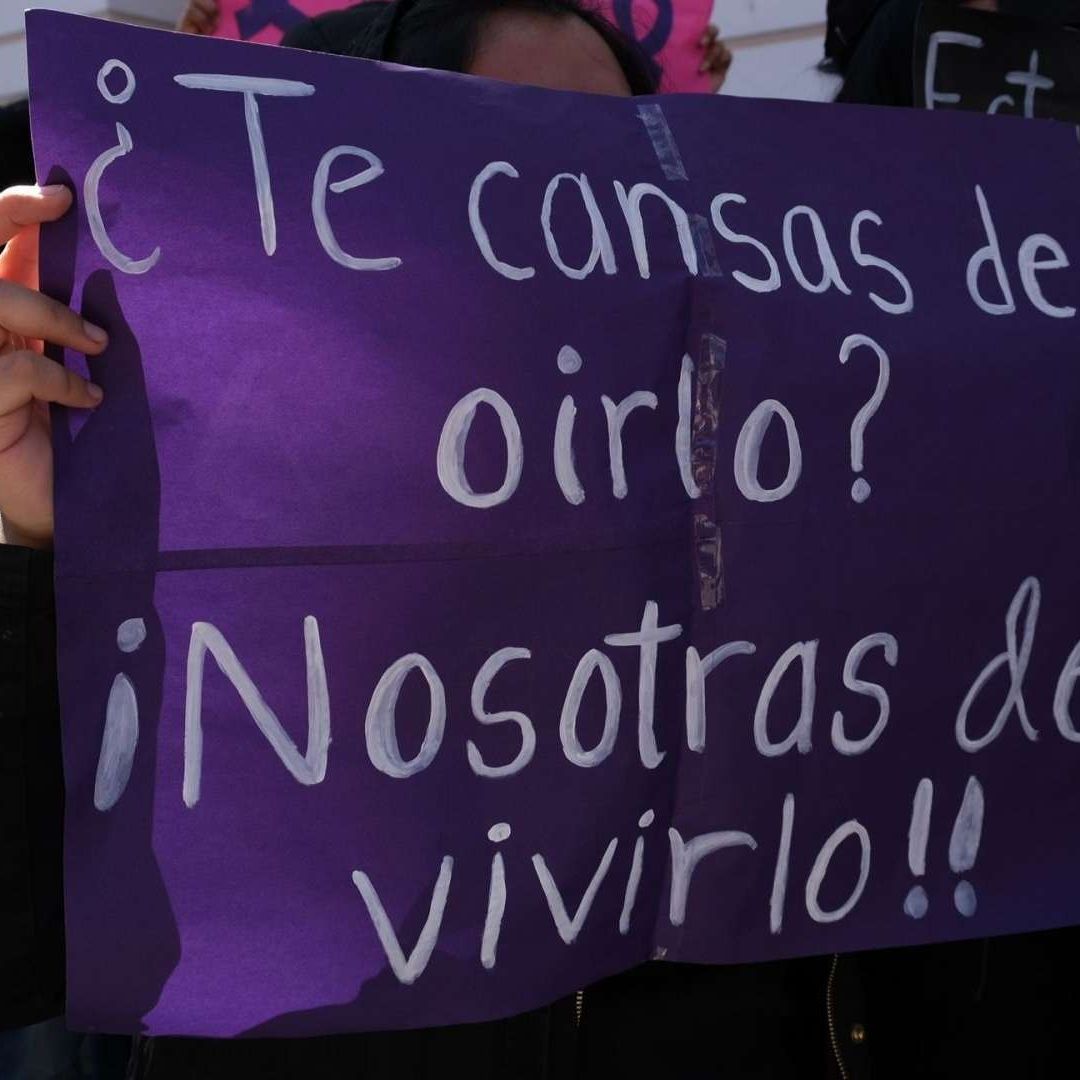Los piropos en la CDMX son un tipo de acoso y son sancionados con una multa