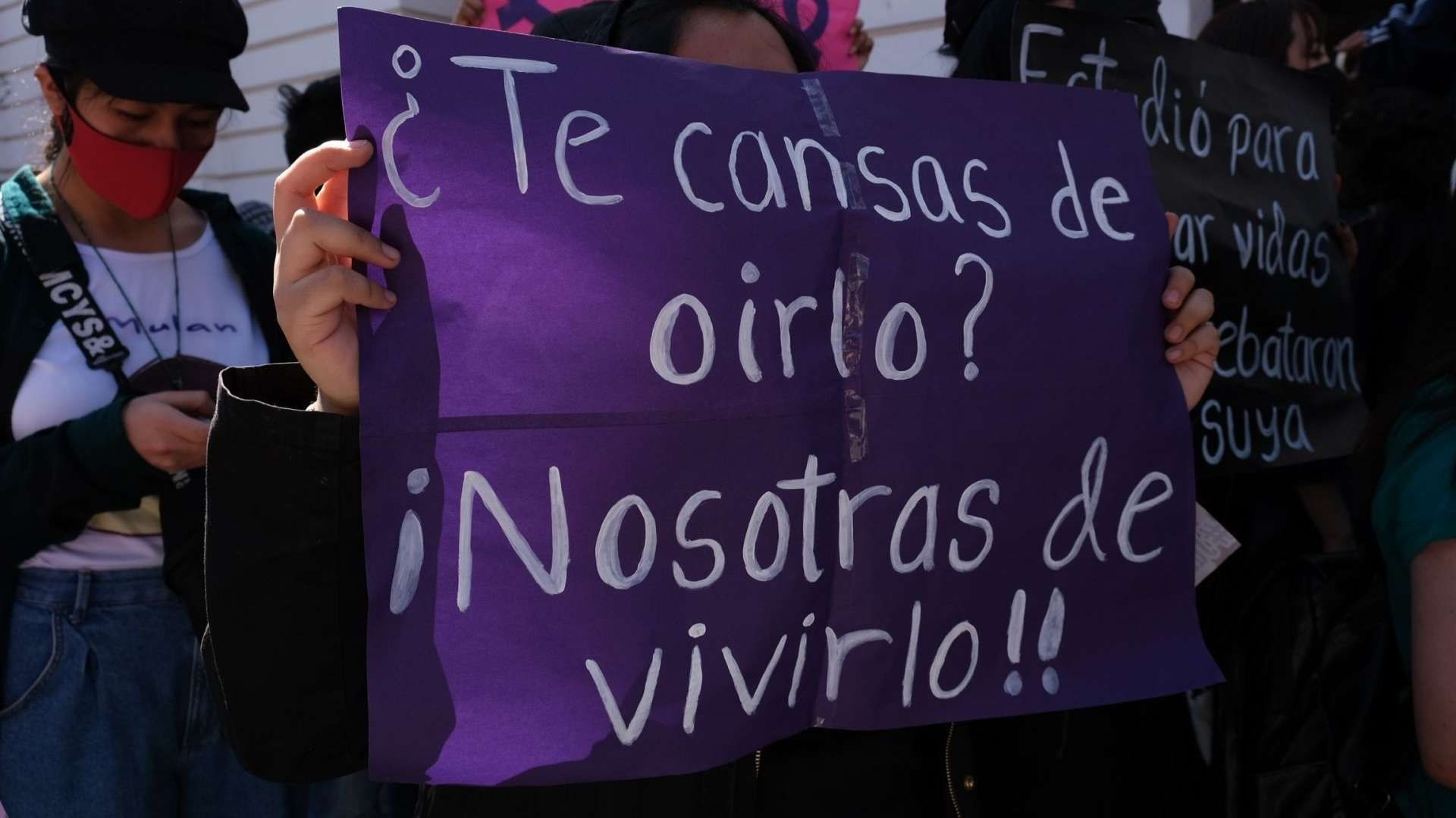 Los piropos en la CDMX son un tipo de acoso y son sancionados con una multa