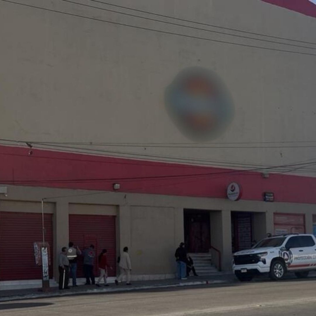 Clausuran Ocho Tiendas Waldo's en Ensenada