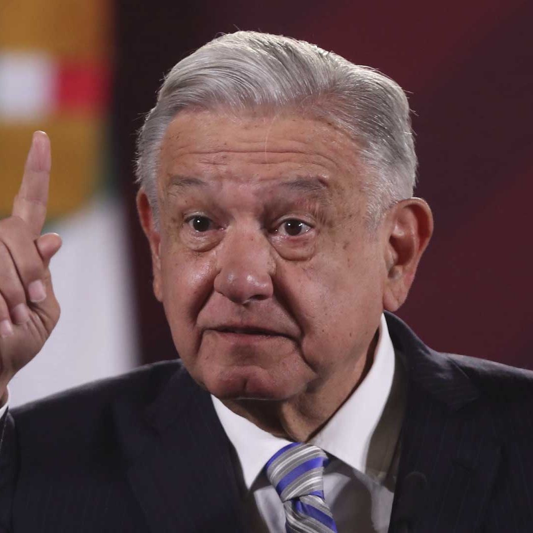 El presidente Andrés Manuel López Obrador presenta su mañanera desde Palacio Nacional