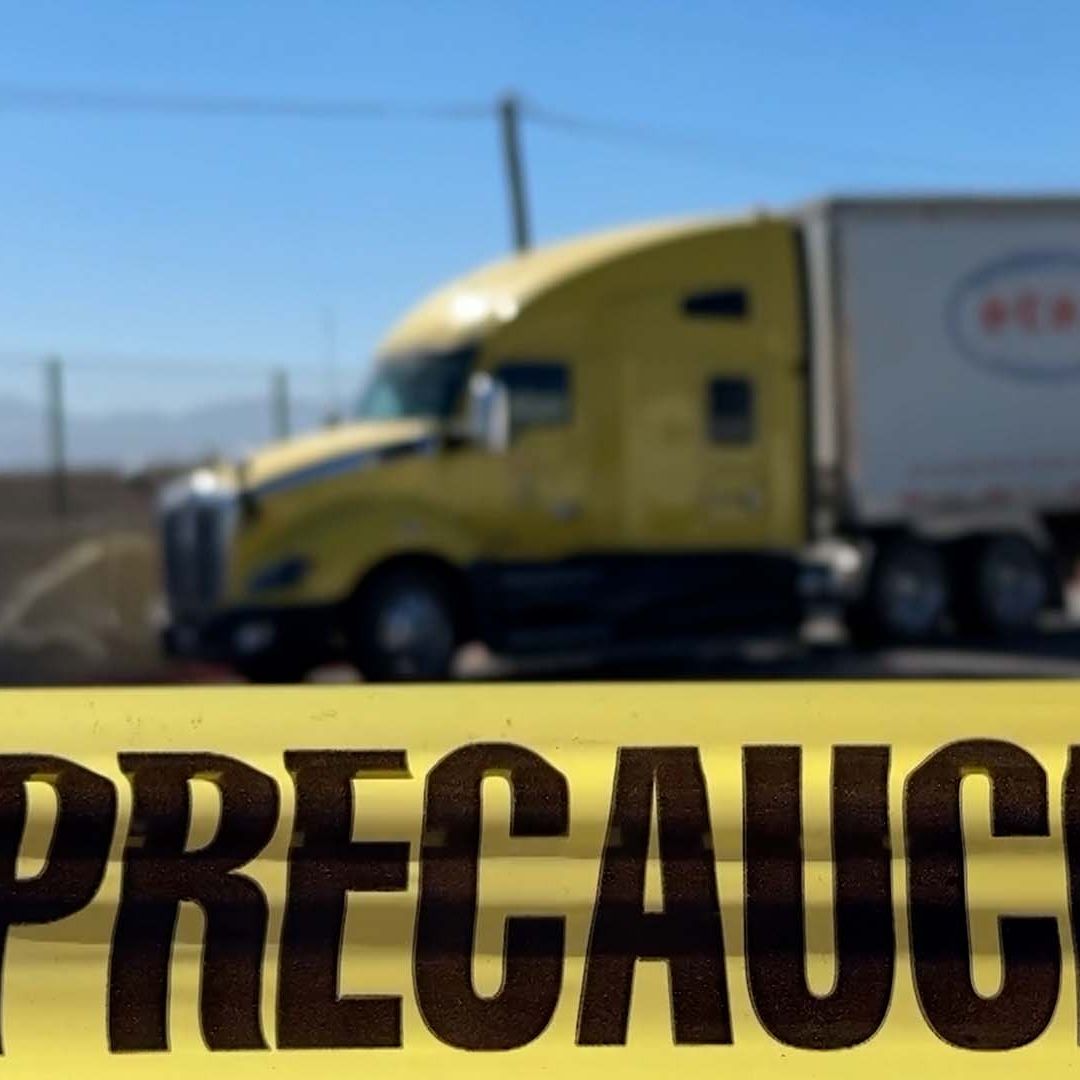 Muere Trailero Mientras Descansaba Dentro de su Camión en Ramos Arizpe