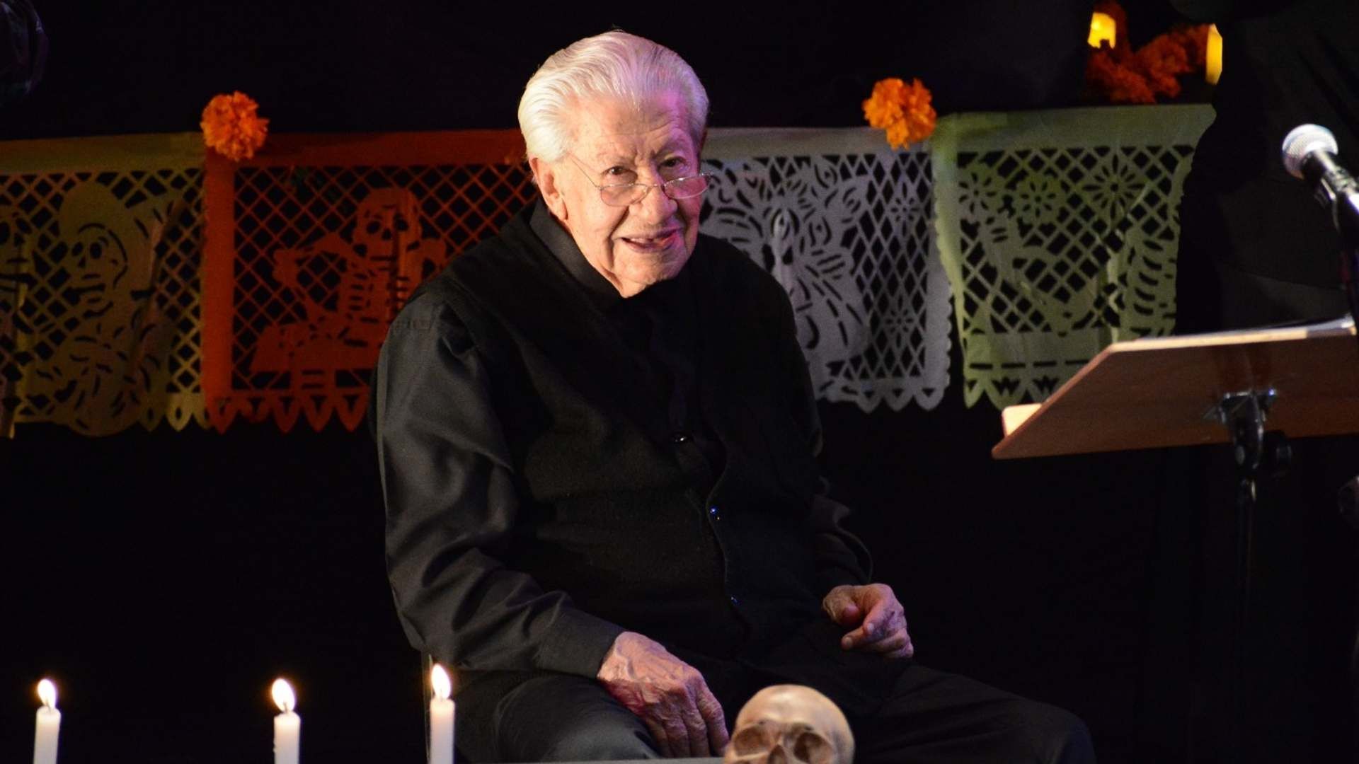 El primer actor Ignacio López Tarso dio vida a los personajes "Macario" y Gabilondo Soler "Cri-Cri"