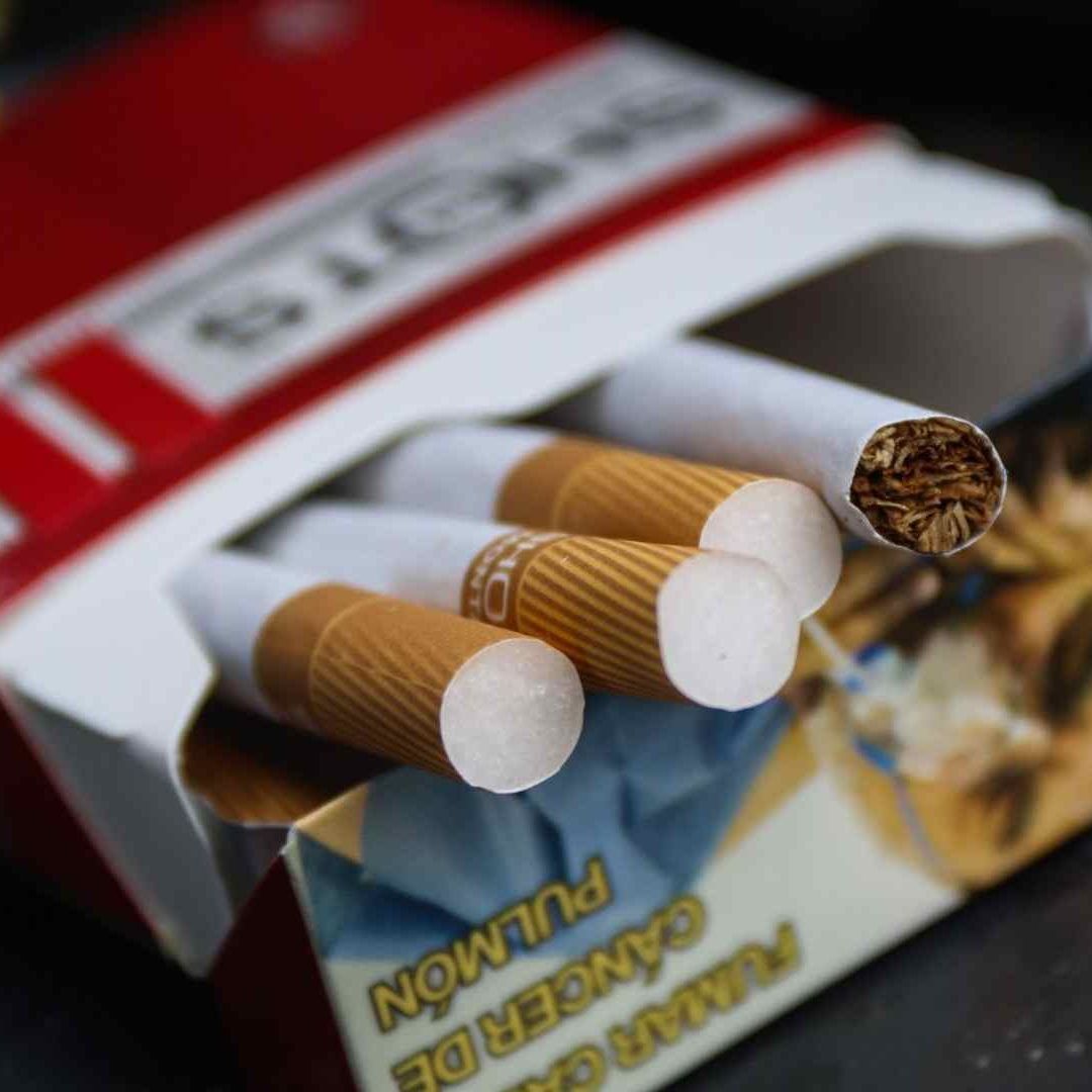 Ofrecerán amparos a comercios por ley de tabaco