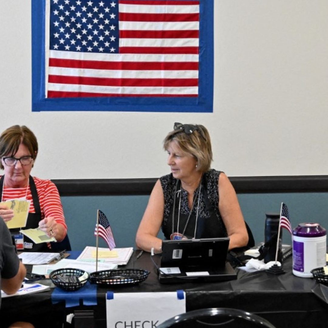California Aprueba la Proposición 50 para Cambiar su Mapa Electoral y Contrarrestar a Trump.