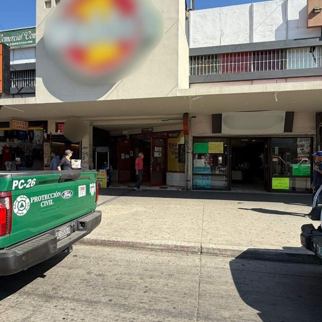 Cierre de Tienda Waldos en Tijuana
