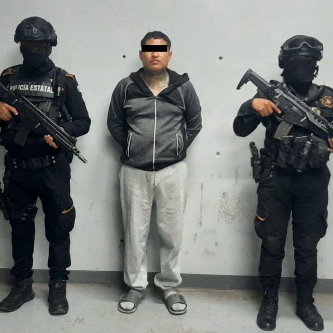Joven detenido por elementos de Fuerza Civil
