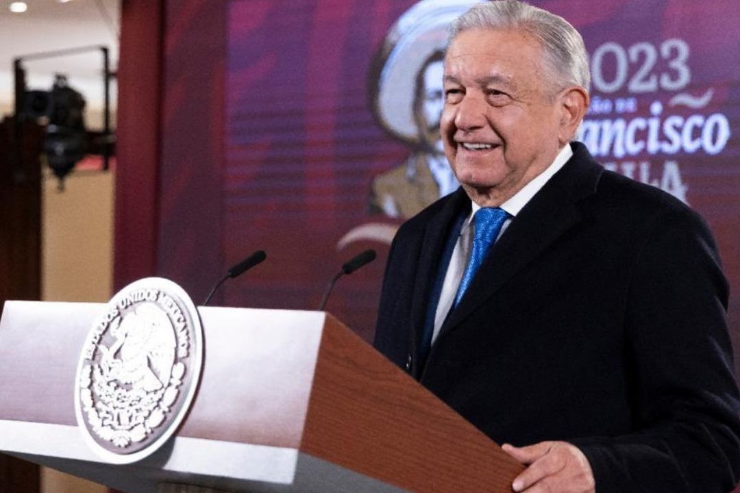 El presidente Andrés Manuel López Obrador presenta su mañanera desde Palacio Nacional
