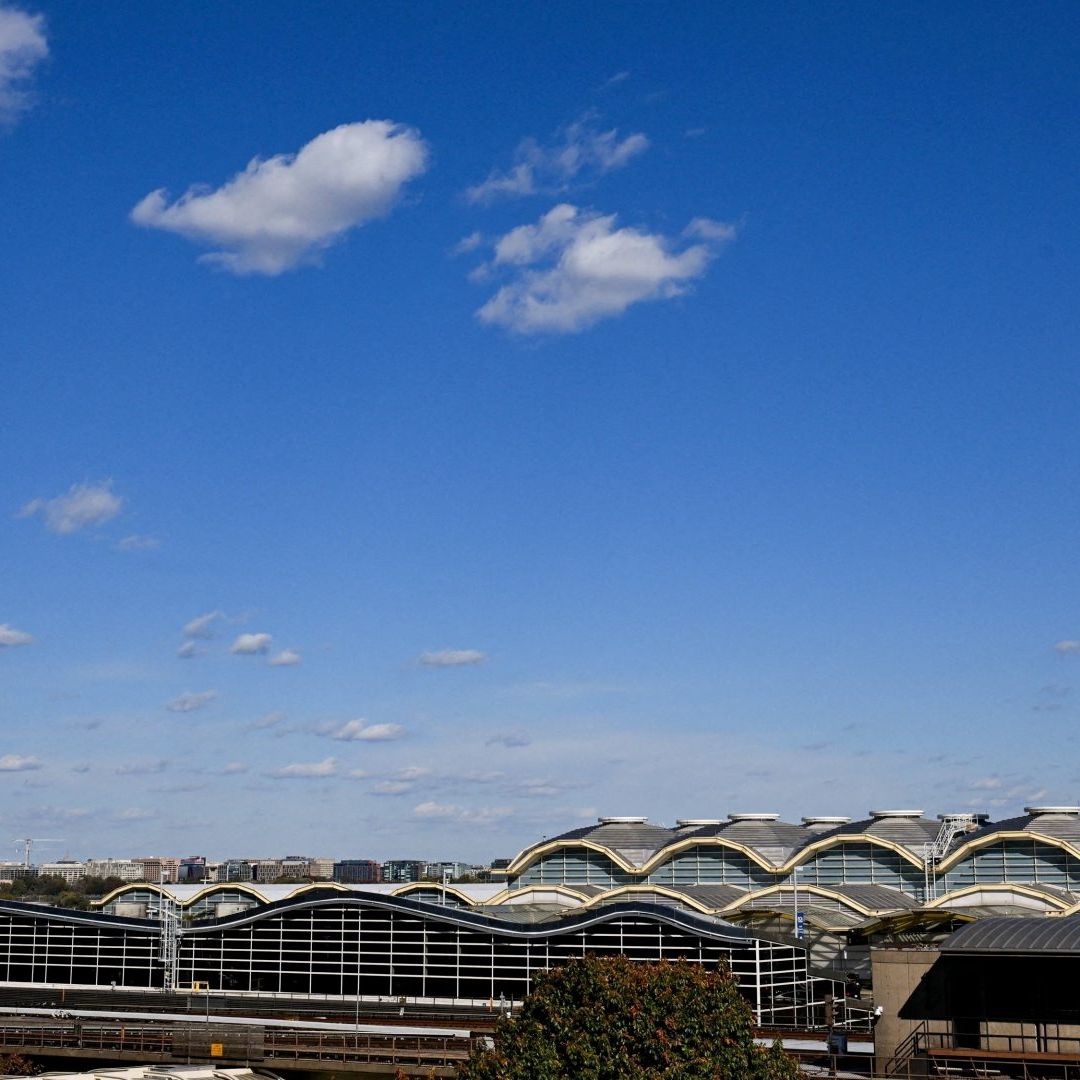 Torre de control del Aeropuerto Ronald Reagan, en Estados Unidos