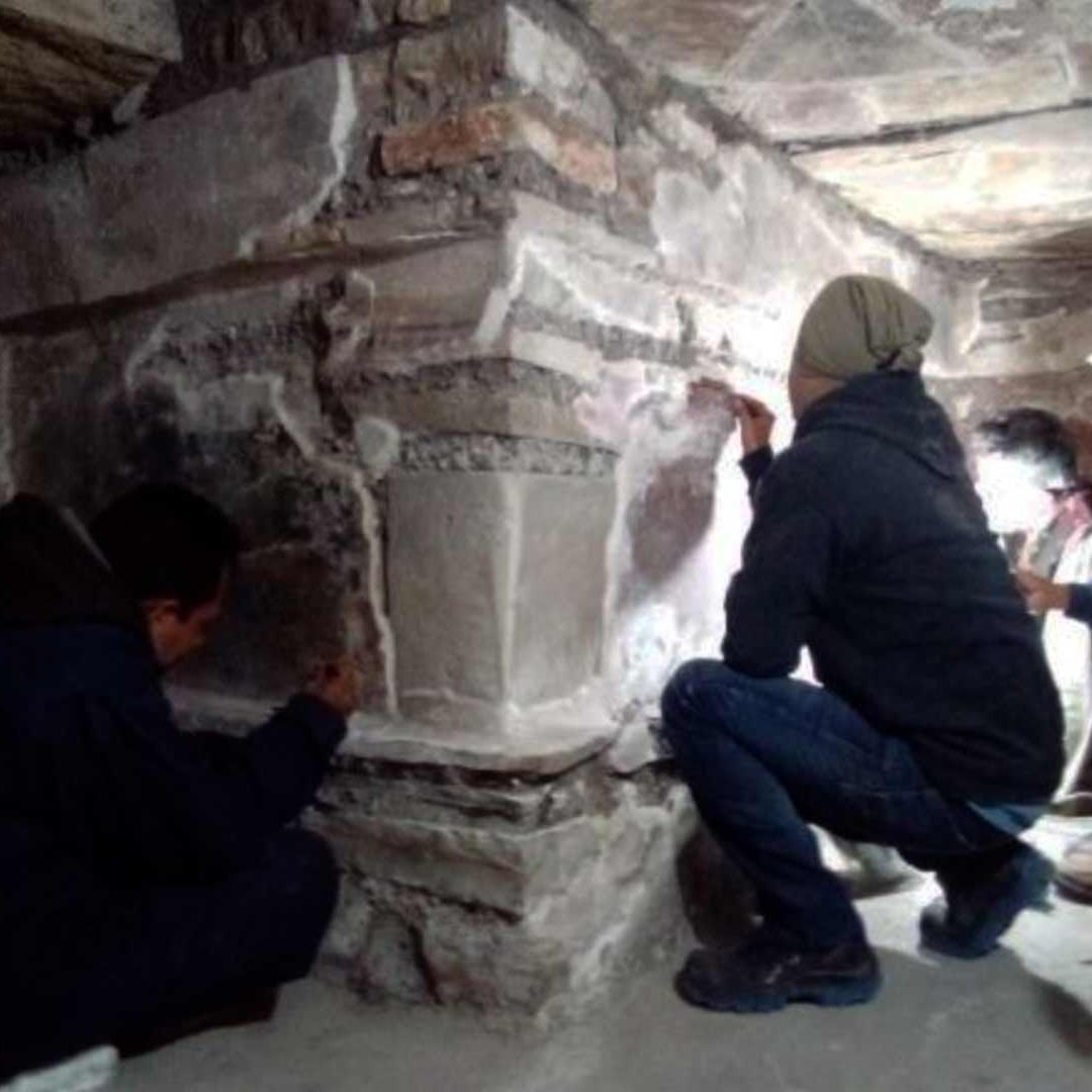 Rescatan tumbas zapotecas prehispánicas en Oaxaca
