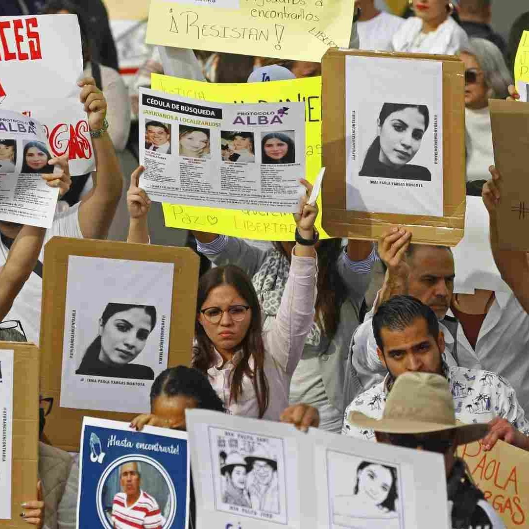 La Fiscalía de Zacatecas confirmó que tres de los cuerpos hallados corresponden a los jóvenes desaparecidos.