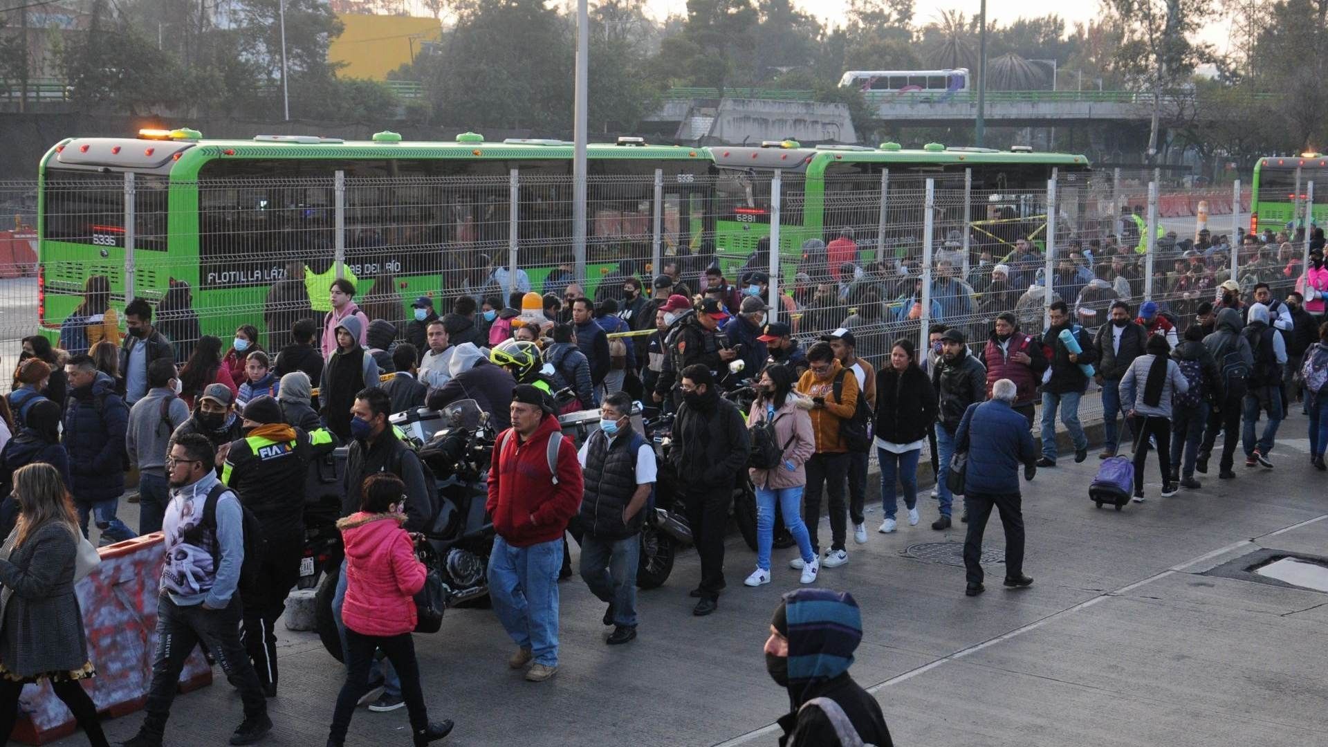 Paradero de transporte público en Ciudad de México