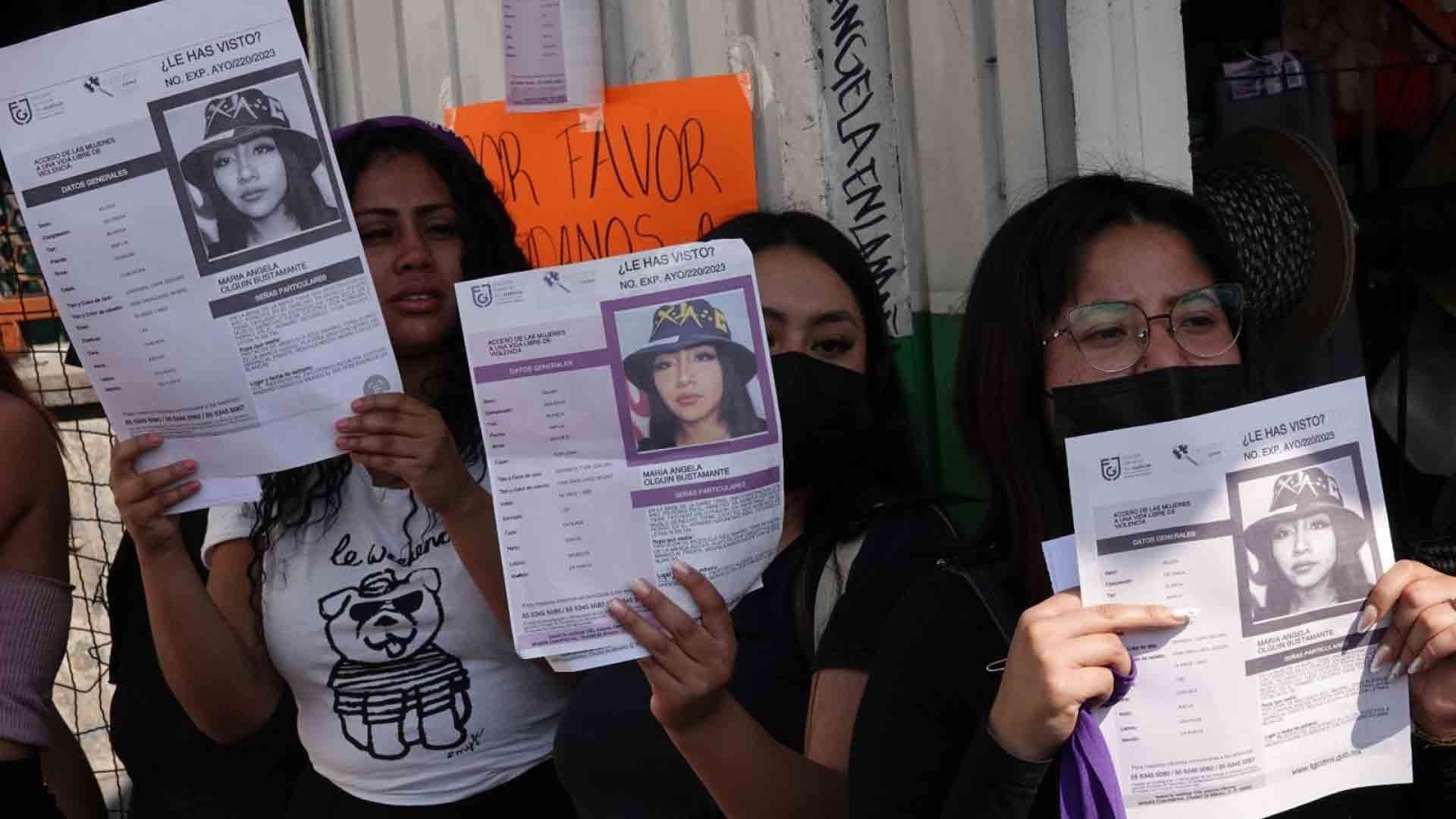Personas durante una manifestación para exigir justicia por María Ángela