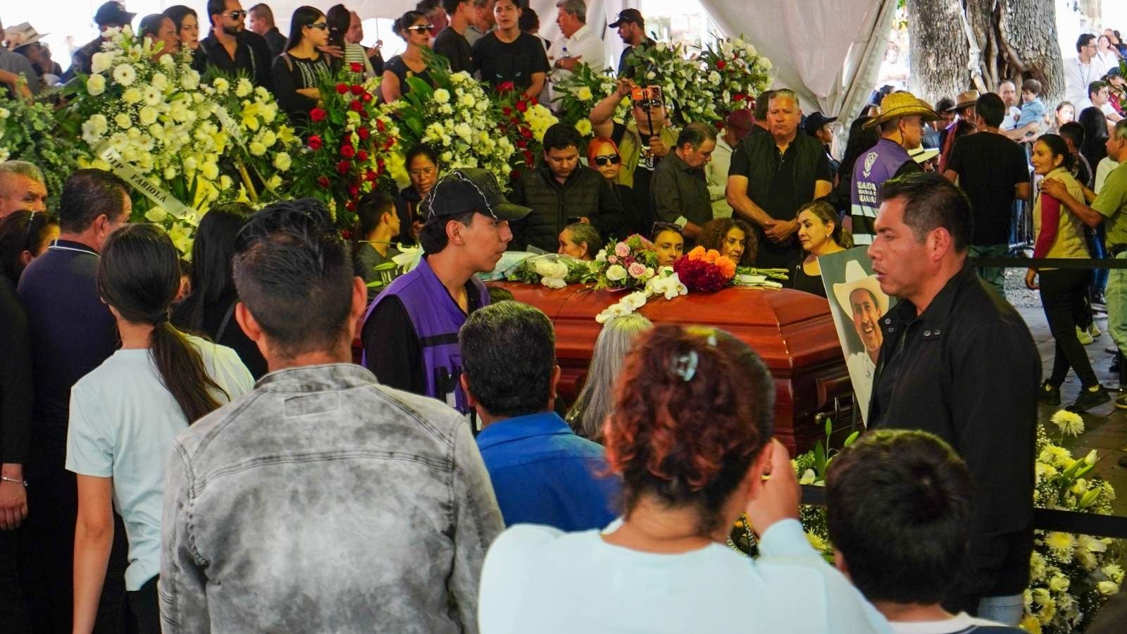 Entierro de Carlos Manzo. Foto: Cuartoscuro