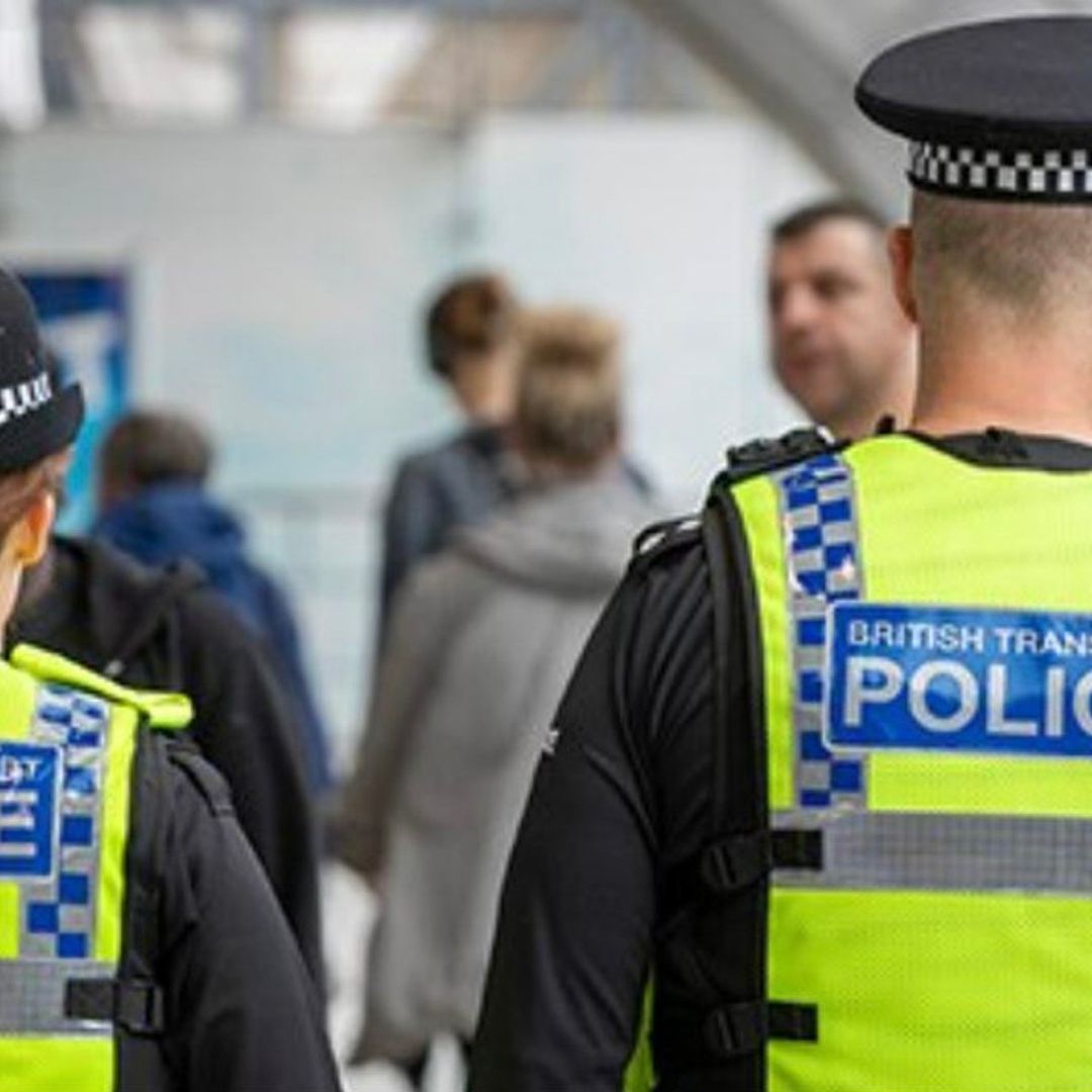 Los 2 Detenidos por Apuñalamientos en Tren que Iba a Londres son Británicos;Descartan Terrorismo.
