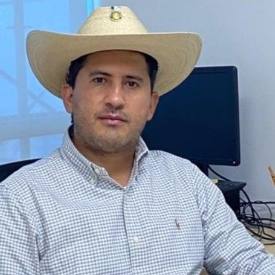 Atacan a balazos a Carlos Manzo, alcalde de Uruapan