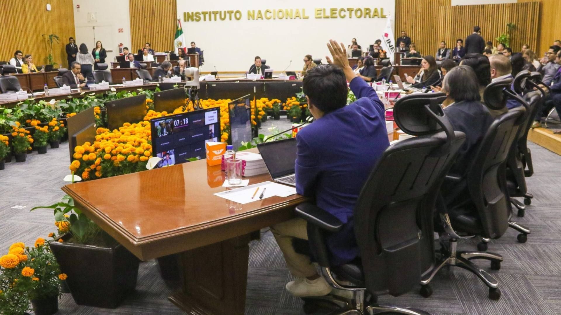 INE Designa a 28 Personas que Encabezarán los Órganos Electorales Locales de 14 Estados