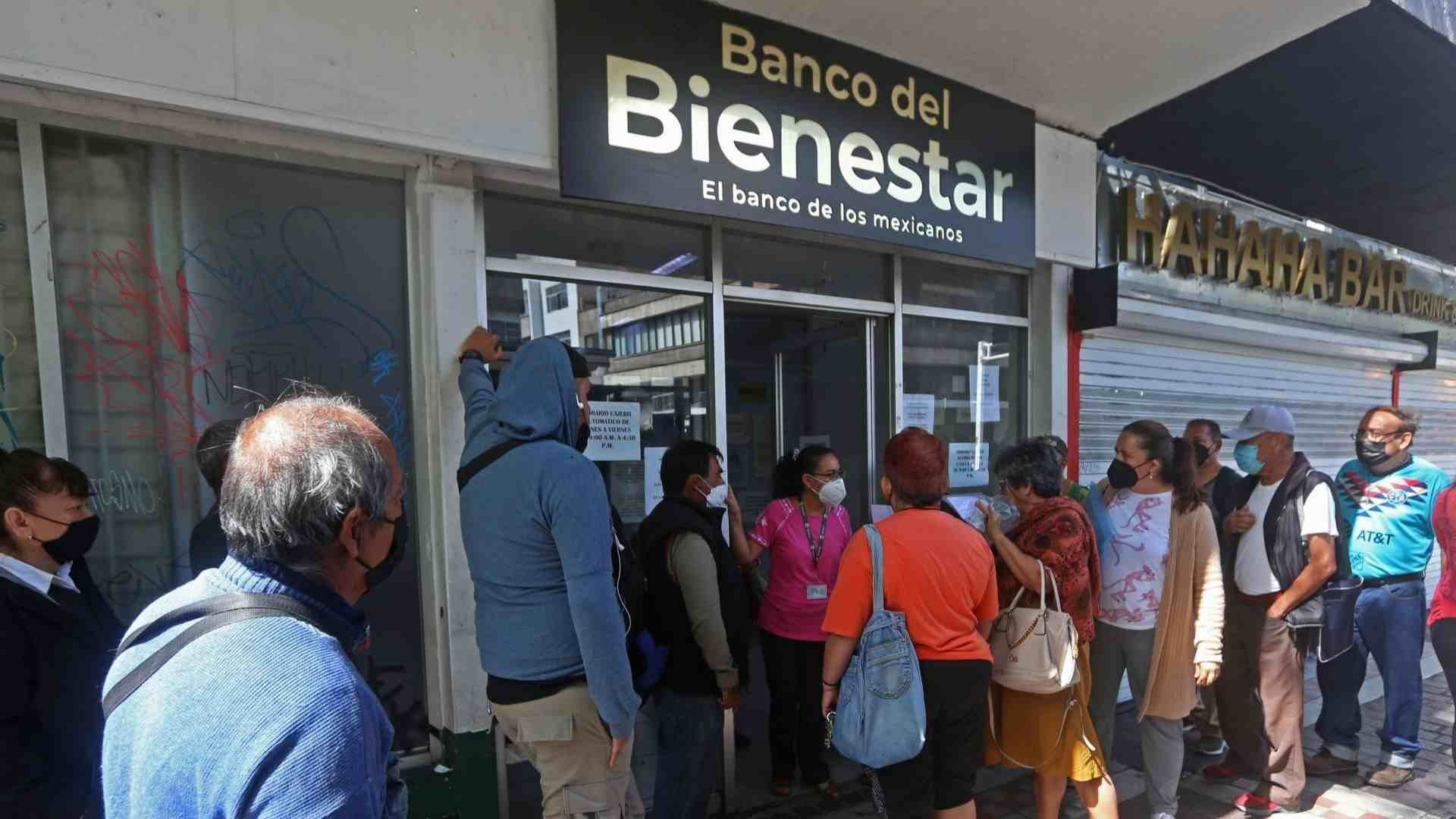 Existen varias causas por las que a los beneficiarios se les puede quitar el apoyo de la Pensión del Bienestar