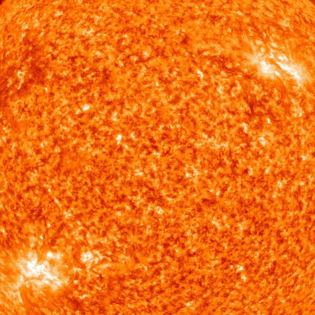 Los científicos han podido observar los polos del sol.