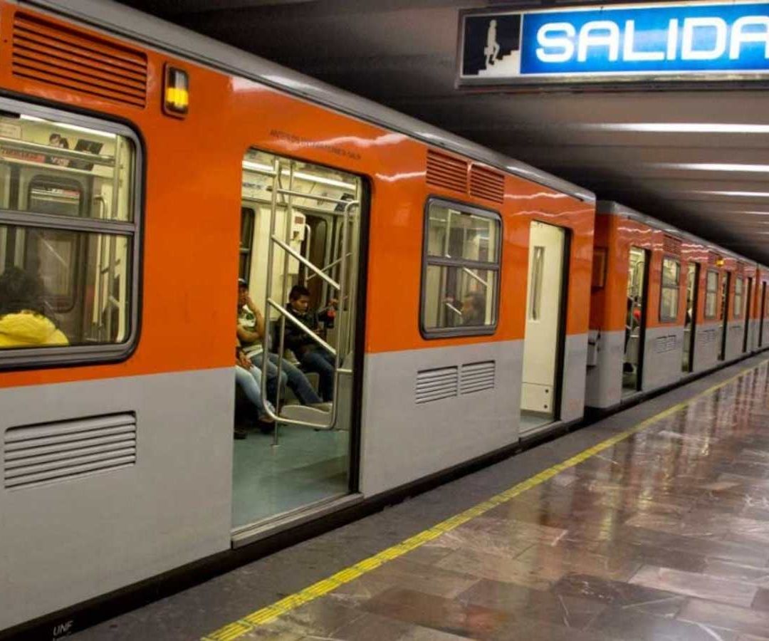 Línea 2 del Metro. Foto: Cuartoscuro