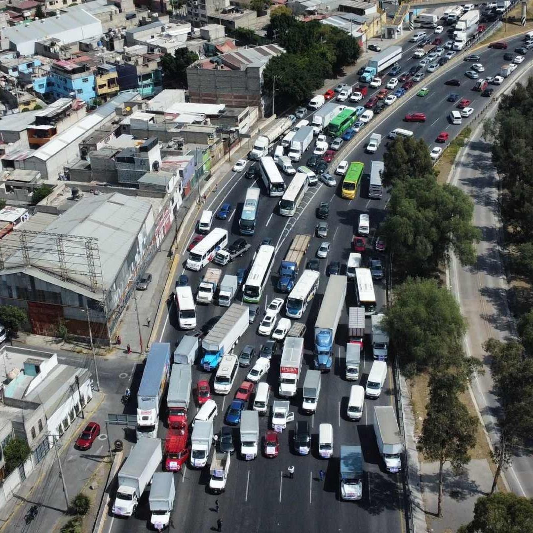 Carreteras bloqueadas hoy, sábado 15 de septiembre. Foto: Cuartoscuro