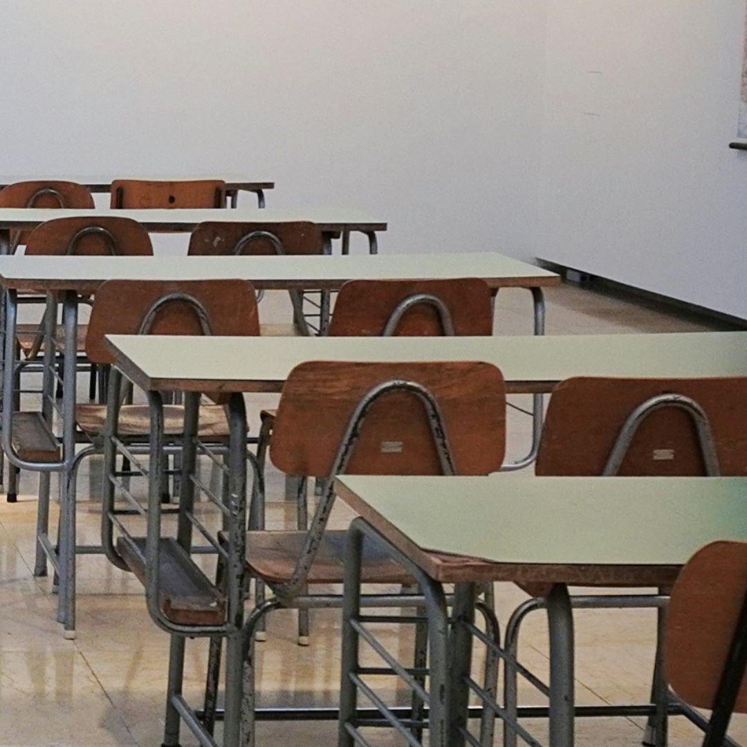 ¿Por Qué es Feriado el Lunes 17 de noviembre y No Hay Clases?