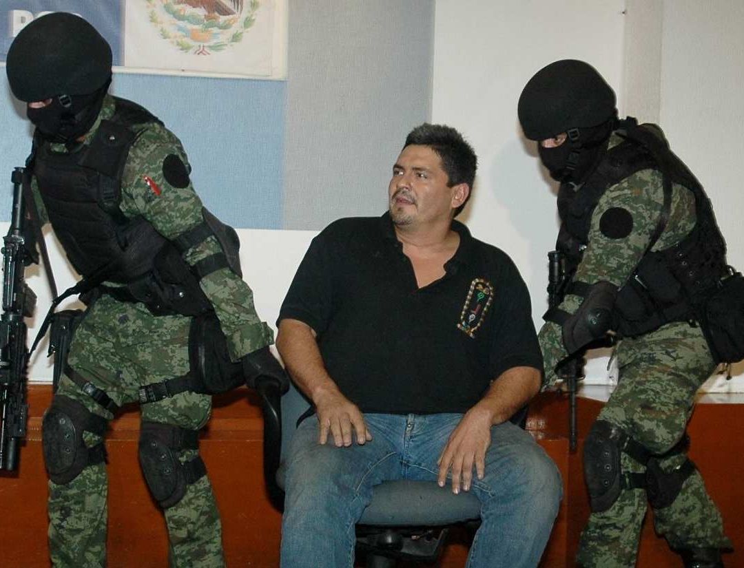 Oscar Nava "El Lobo" Valencia dijo que se hizo una colecta entre narcotraficantes para sobornos para García Luna