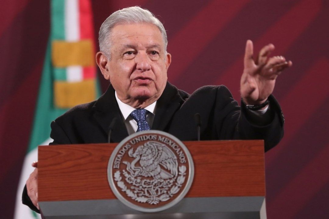 El presidente Andrés Manuel López Obrador presenta su mañanera desde Palacio Nacional