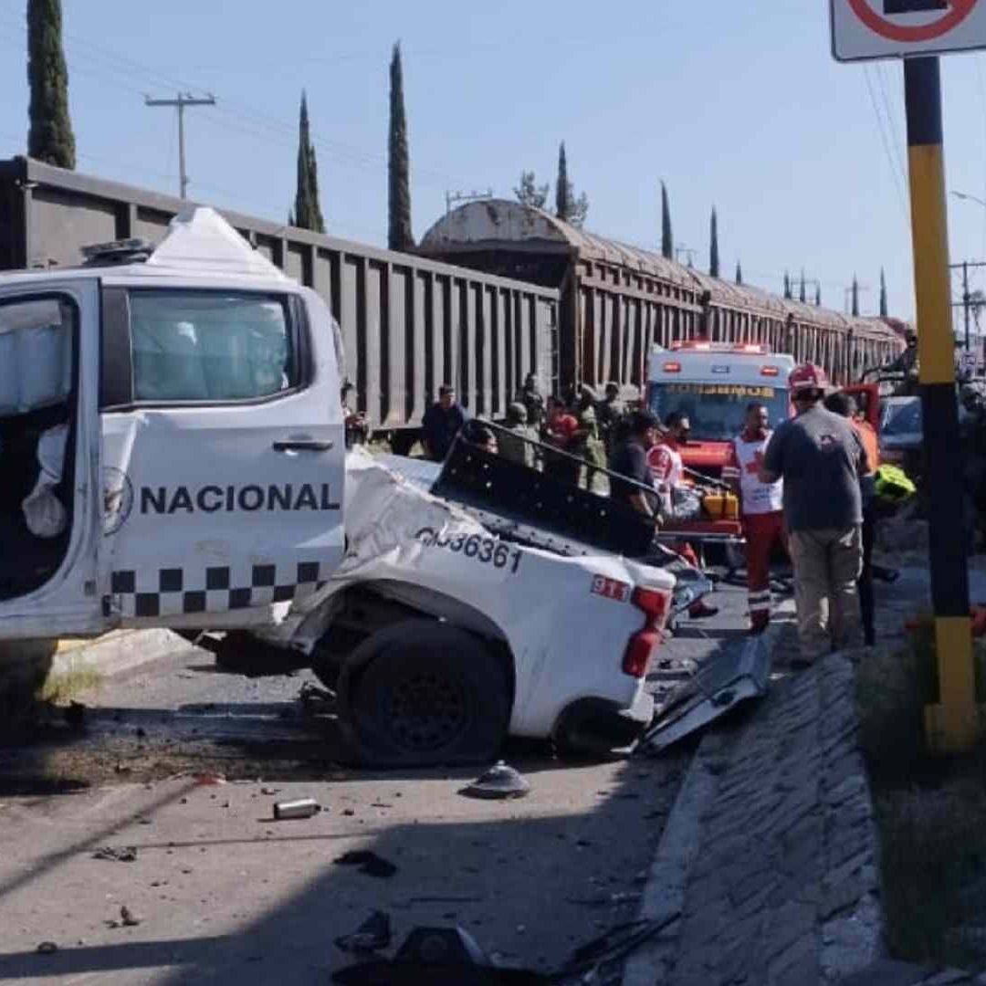 Tren embiste patrulla de la Guardia Nacional