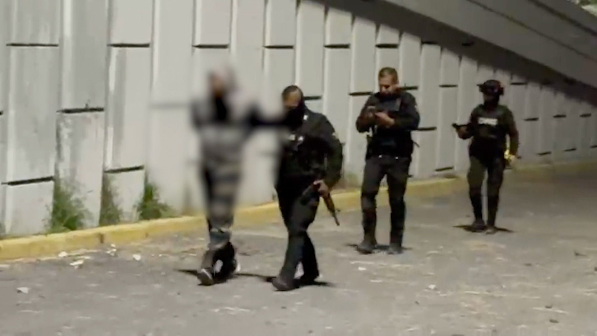 Policía de Monterrey detiene a presunto ladrón