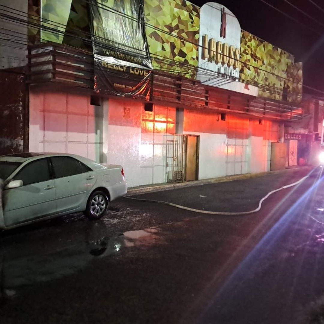 José Miguel Es el Sexto Muerto por Incendio del Bar Lacoss Night Club en la Colonia Popular Coatepec de Puebla