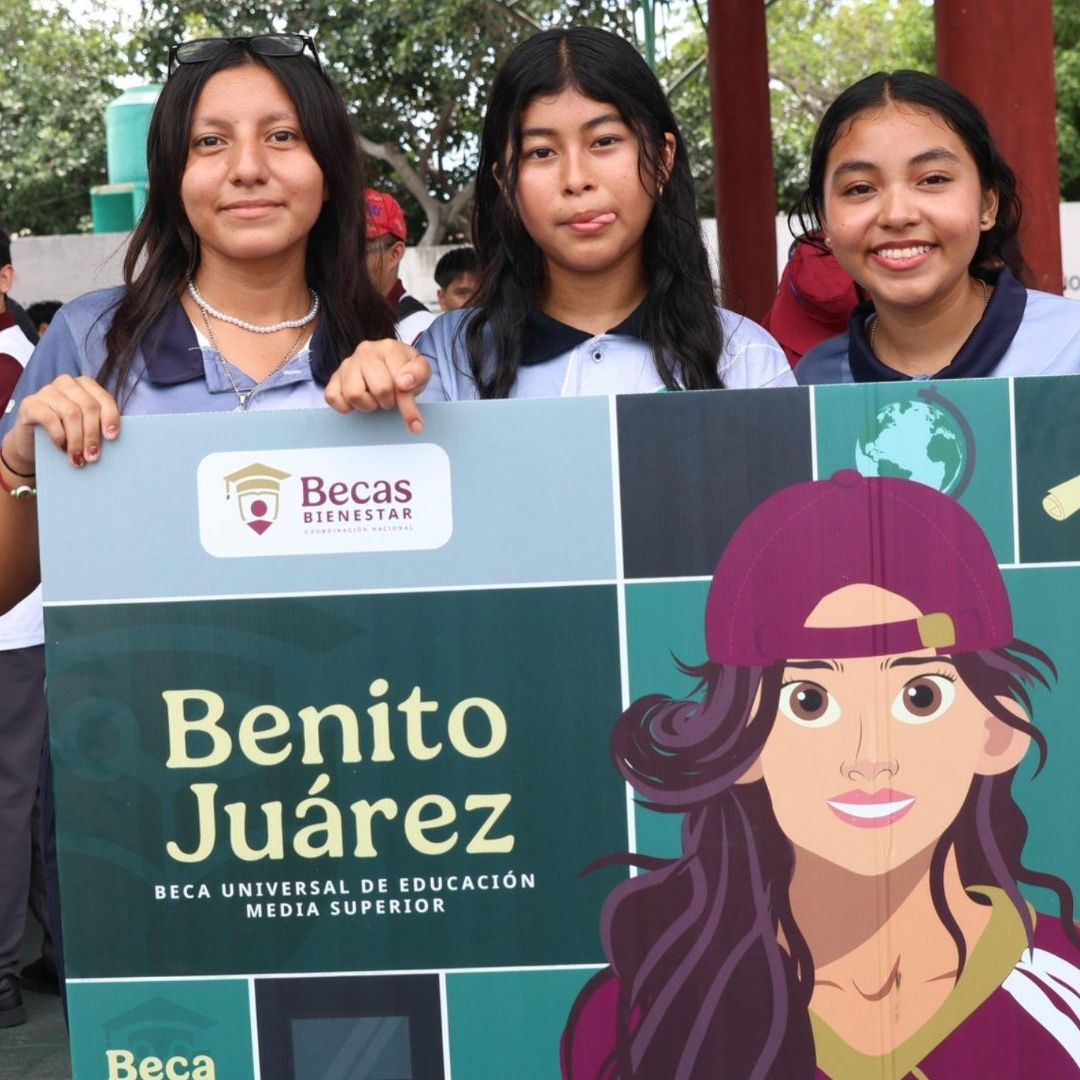 Entrega Tarjeta Beca Benito Juárez