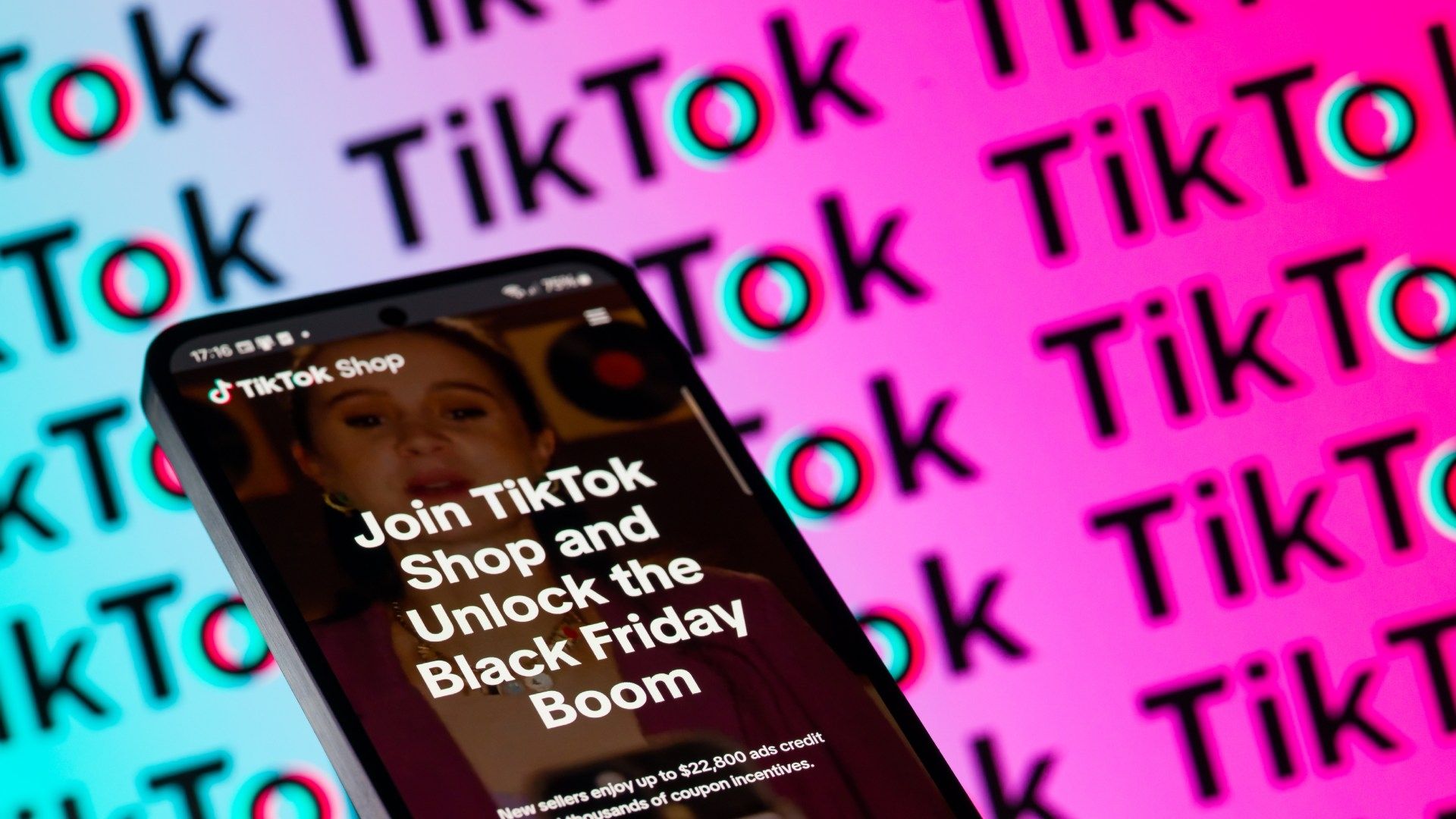 TikTok Presenta Herramientas para Identificar Uso de IA y Mejorar Bienestar Digital.