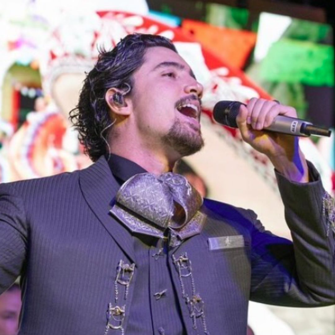 Alex Fernández Pospone Concierto en Uruapan por Violencia y Respeto a Carlos Manzo