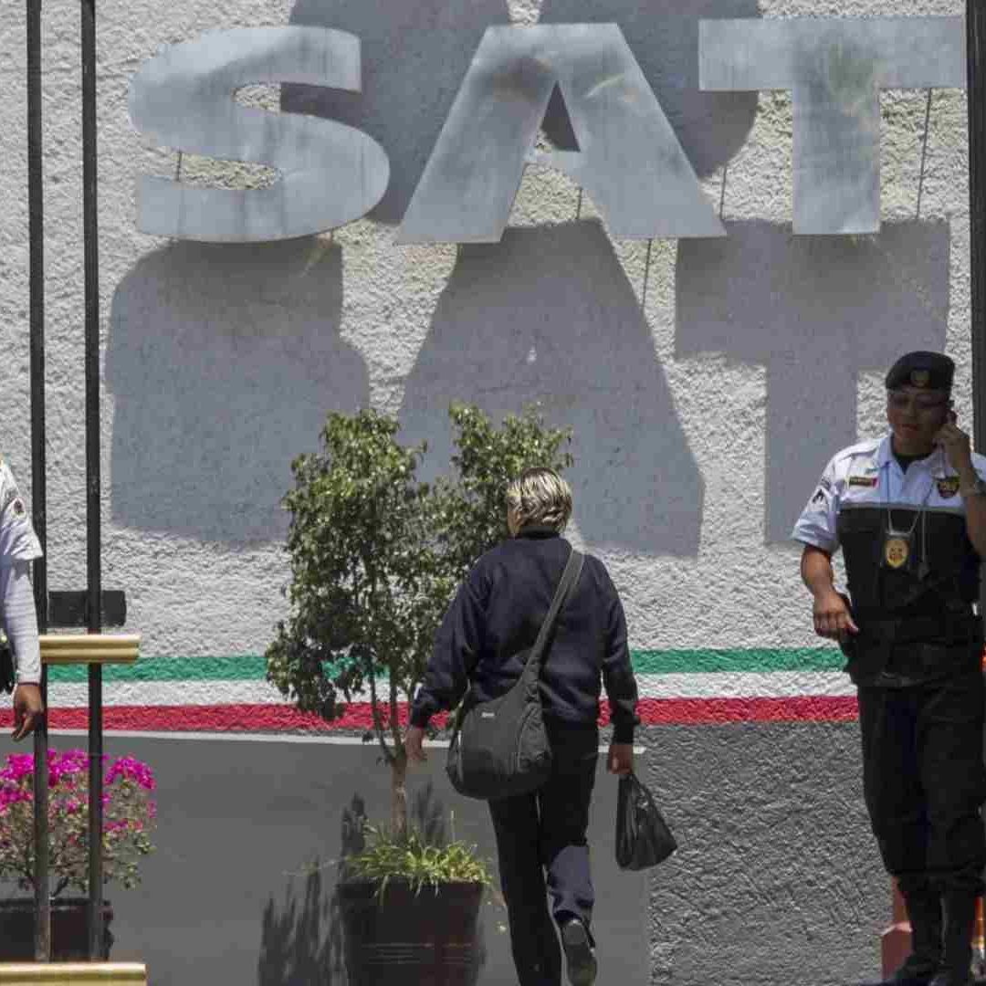 El RFC del SAT es una clave única compuesta por 13 o 12 dígitos que es otorgada a los contribuyentes