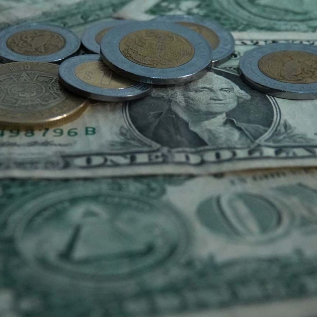 Precio de Dólar Hoy MIÉRCOLES 26 de Noviembre de 2025: ¿Cómo Está el Tipo de Cambio con el Peso?