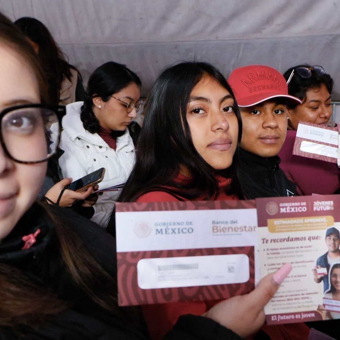 Entrega de Tarjeta Jóvenes Construyendo el Futuro