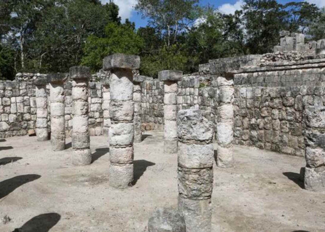 De acuerdo con datos oficiales, alrededor de dos millones de personas visitan cada año este lugar declarado Patrimonio de la Humanidad por la UNESCO