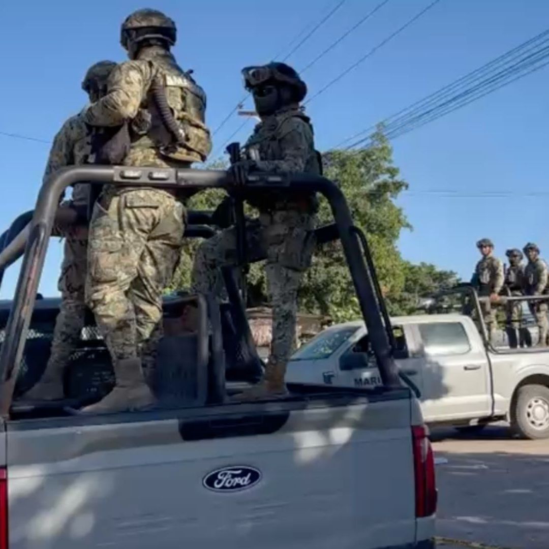 Detienen a Tres Durante Operativo en Aguaruto, Sinaloa; Decomisan Armas y un Vehículo