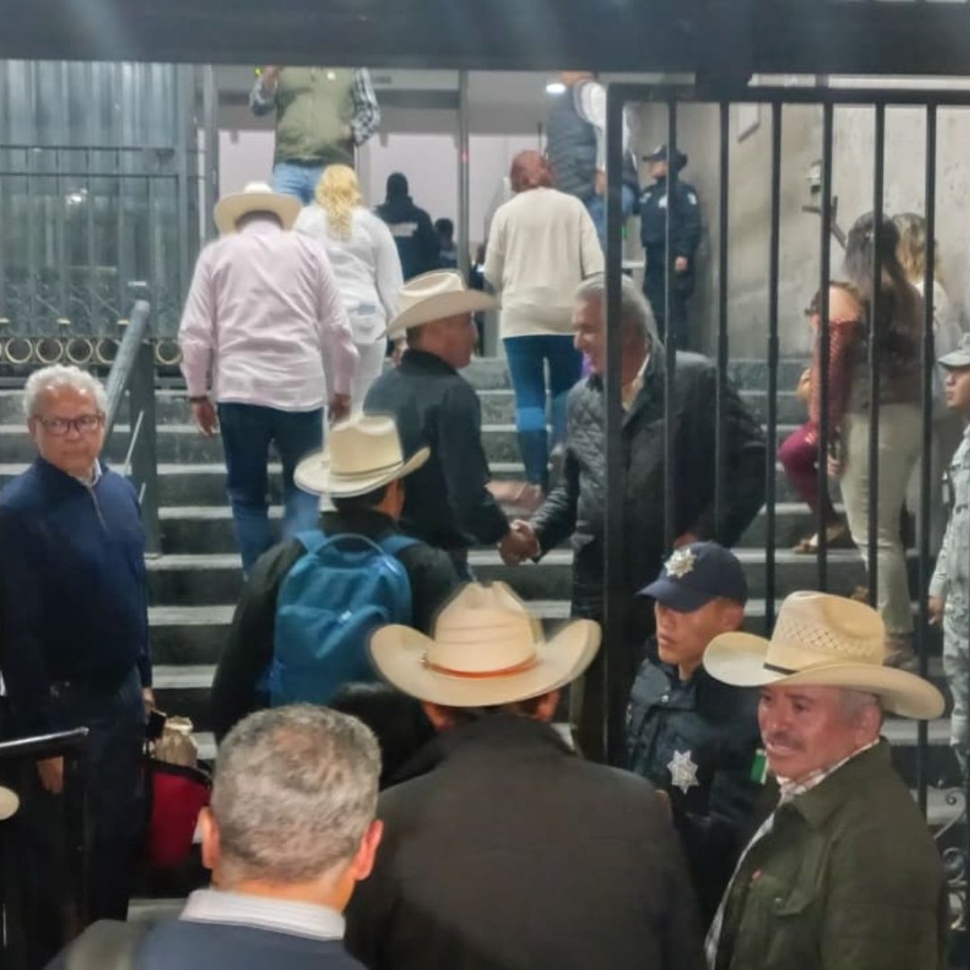 Transportistas y Campesinos Regresan a Mesa de Diálogo con Segob tras Primer Encuentro Fallido