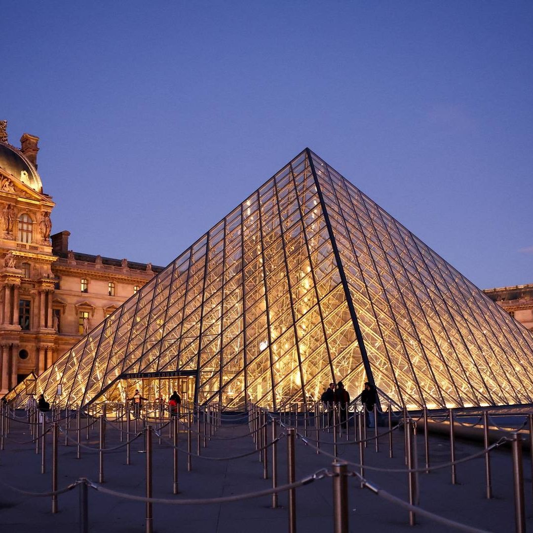 Museo del Louvre en París, Francia