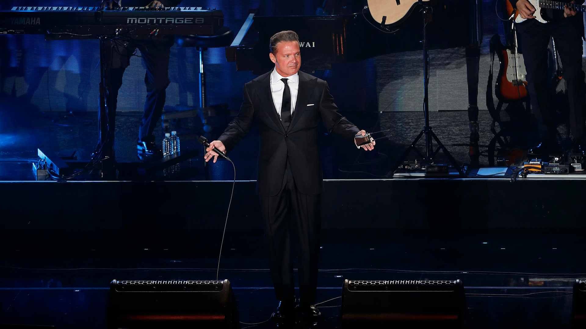 Luis Miguel durante una presentación en el Auditorio Nacional en 2018
