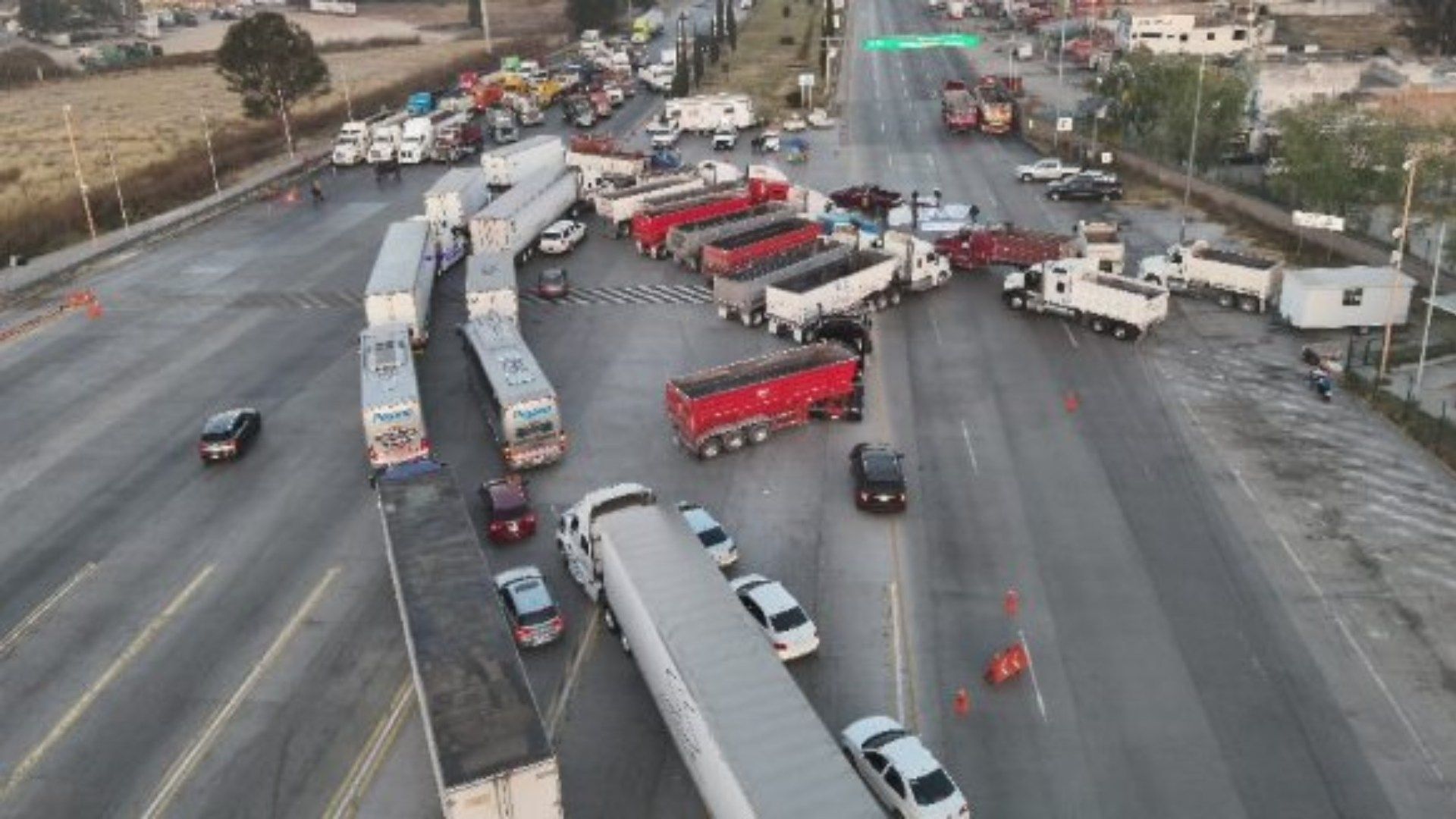 ¿Hay Cierres en la Autopista México-Querétaro Hoy MARTES 25 de Noviembre de 2025?